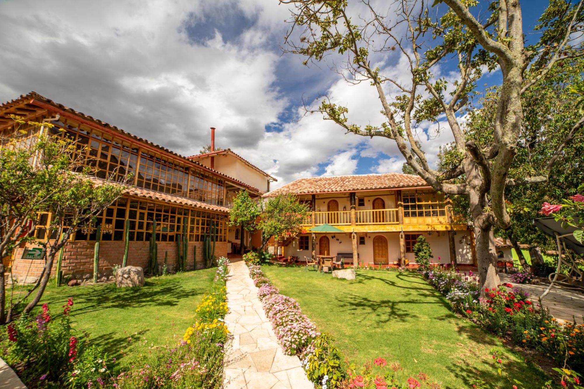 Iorana Hotel Урубамба Екстериор снимка